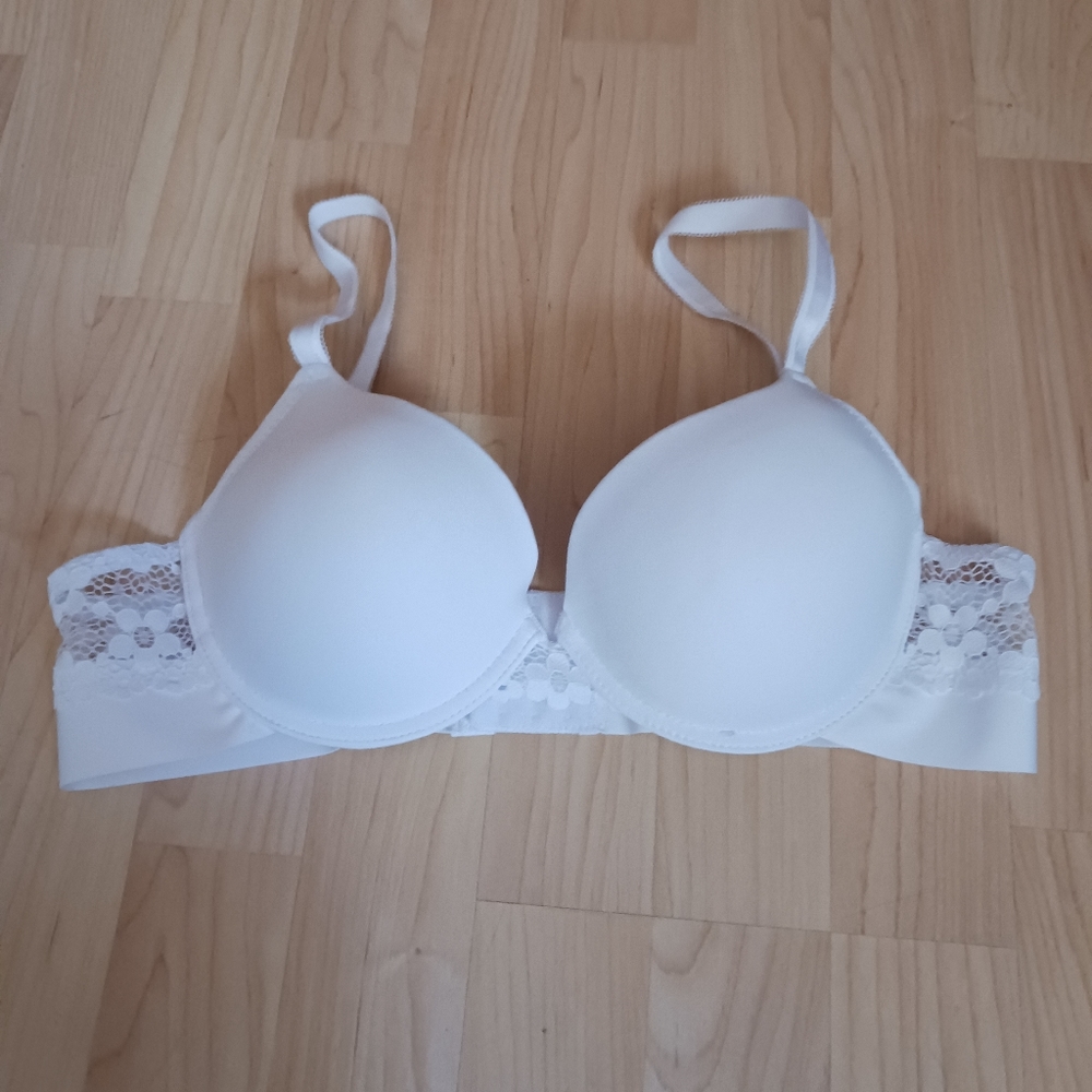 Bra